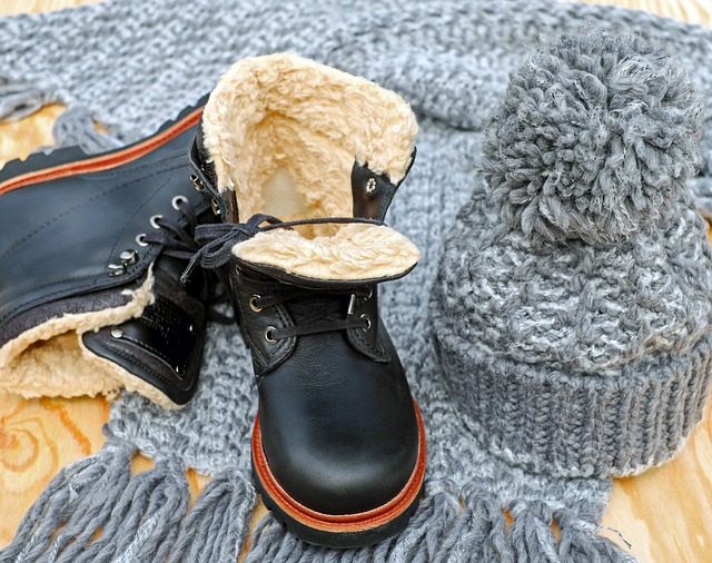 9. Zimní ‍boty:⁤ jak si vybrat⁣ odolnou obuv proti chladu a sněhu